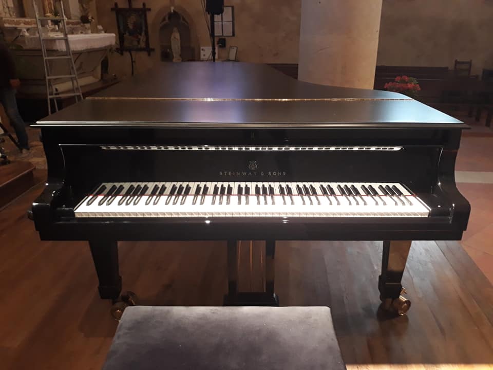 SteinwayD274 4